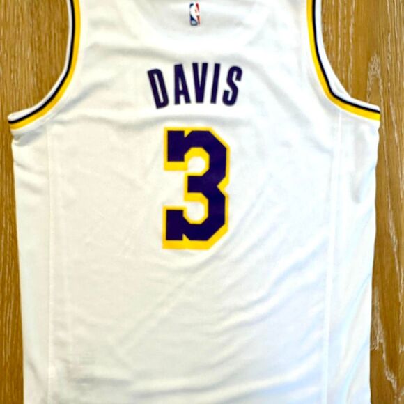 Fanatics Vest - Picture 2 of 3